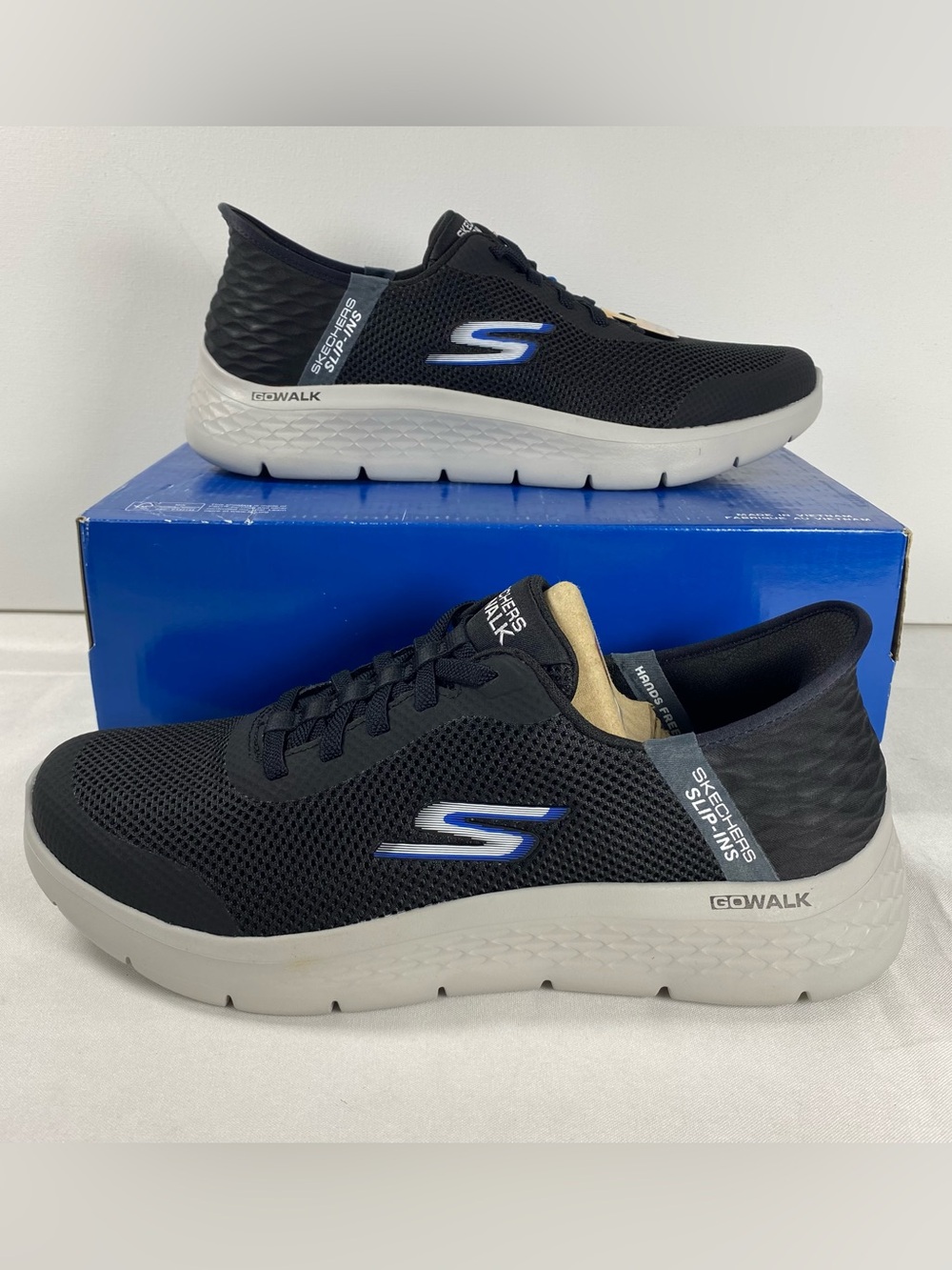 Skechers GO WALK Flex Hands Up Slip-Ins Mens 9.5 Black Gray 216324 NWOB